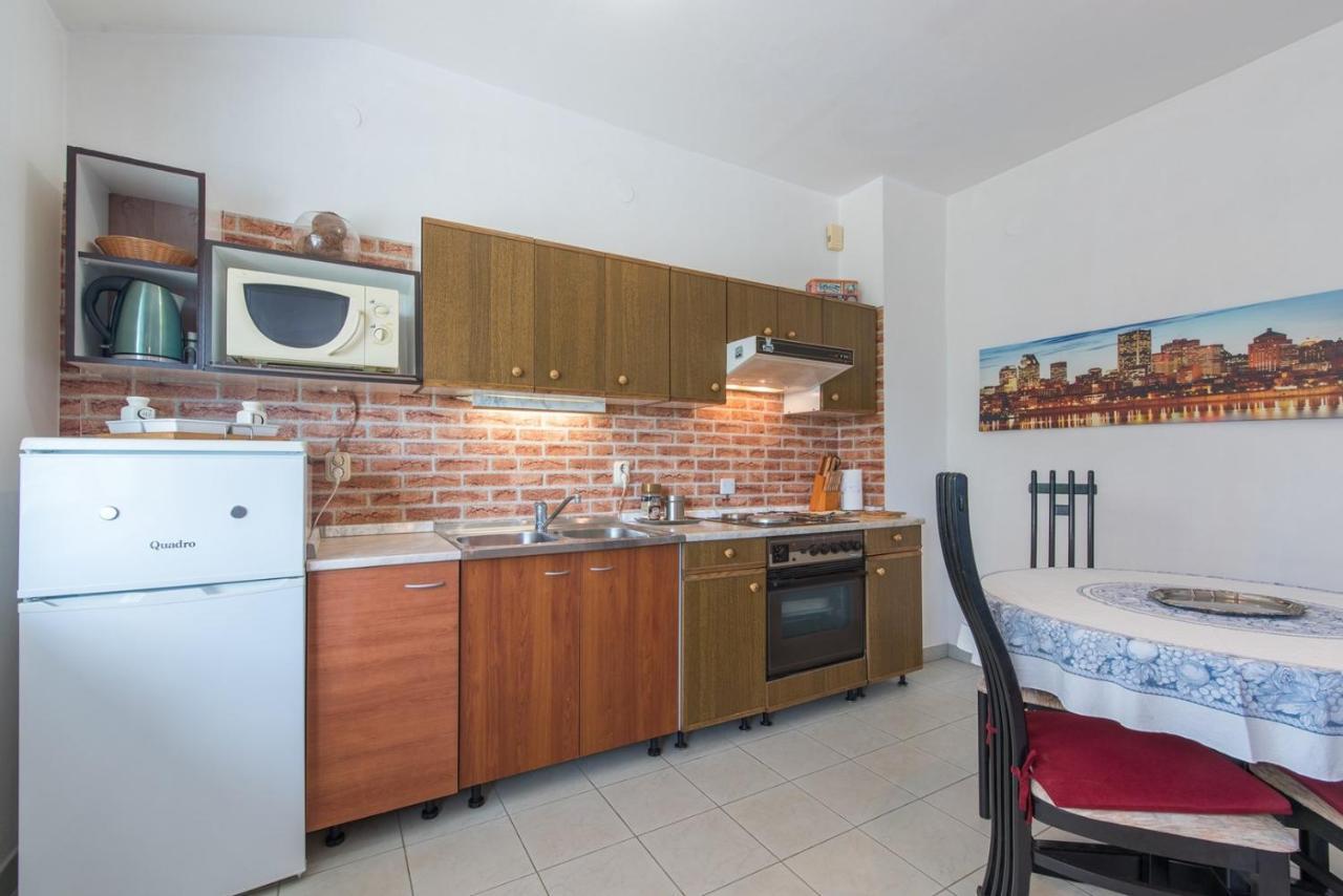 Apartments Kadum 25 Kadumi ภายนอก รูปภาพ